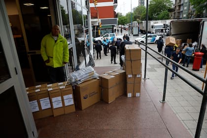 La distribución de las urnas en las elecciones es una de las funciones del Correo Argentino