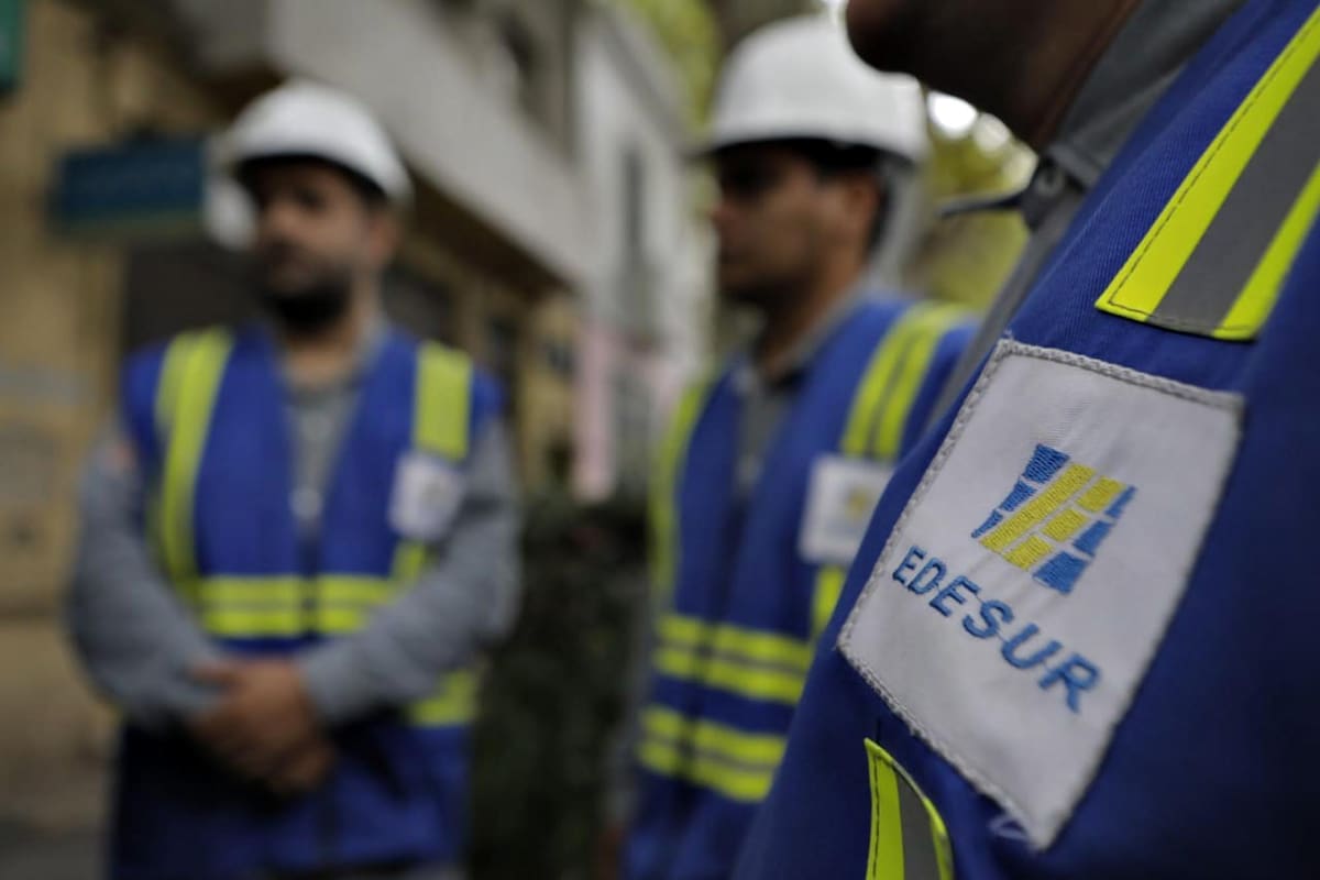 La distribuidora dejó sin electricidad ayer a 317.000 usuarios