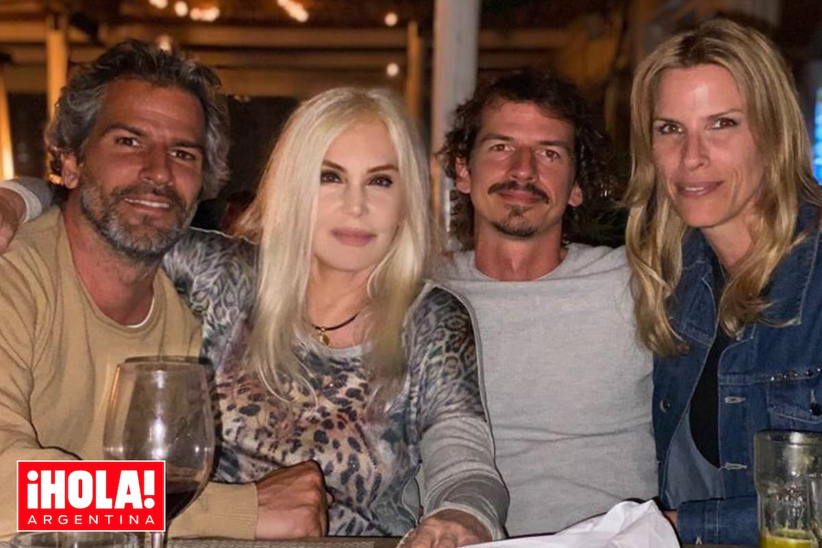 La diva rodeada por Patricio, Federico y Carolina, que son hijos del segundo matrimonio de su padre, Augusto Giménez Aubert. La imagen es de unos de los últimos cumpleaños del cantante.