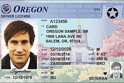 La división de conductores y vehículos motorizados de Oregón es la encargada de emitir la identificación Real ID