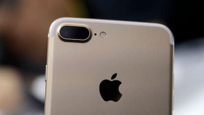 La doble cámara trasera del iPhone 7 Plus y el flash de cuatro LEDs
