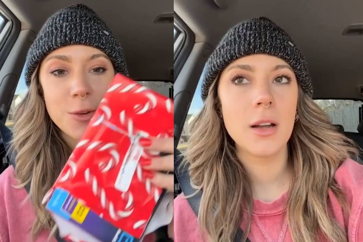 La docente se grabó descubriendo su regalo de Navidad y demostró su decepción (Captura video)