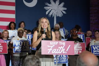 Trump vuelve a Carolina del Sur para impulsar a Darline Graham ante el creciente reto demócrata