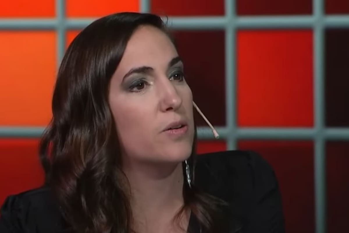 La doctora en Historia Camila Perochena en diálogo con Carlos Pagni en LN+