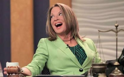 La doctora Polo es una presentadora estadounidense que utiliza sus conocimientos como abogada para hacer justicia en la comunidad latina