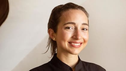 La doctora Victoria Sampson dijo que tuvo que tratar a una persona que perdió un diente después de utilizar los alineadores de SDC.