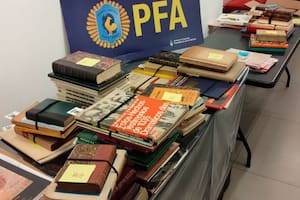 La Policía Federal recuperó más de 200 documentos históricos vinculados San Martín, Rosas y otras figuras históricas