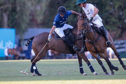 La Dolfina sacó pasaje a la final de Hurlingham