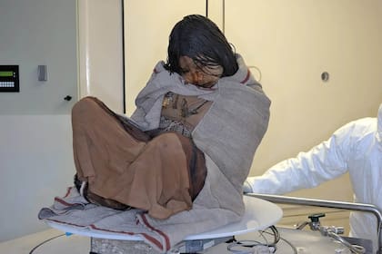 "La doncella" está en el Museo Arqueológico de Alta Montaña, en pleno centro de Salta.