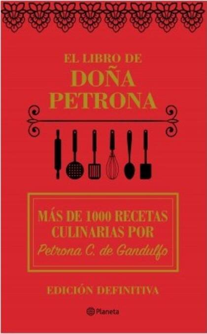 "Buenas tardes, mucho gusto", fueron las palabras que usó Richard Saavedra Goody, el dueño de casa, para abrir y cerrar su discurso durante la presentación. "Como emprendedor serial, Petrona es mi ídola. Ella fue una empresaria de medios. Hoy sería Lady Gaga", sostuvo