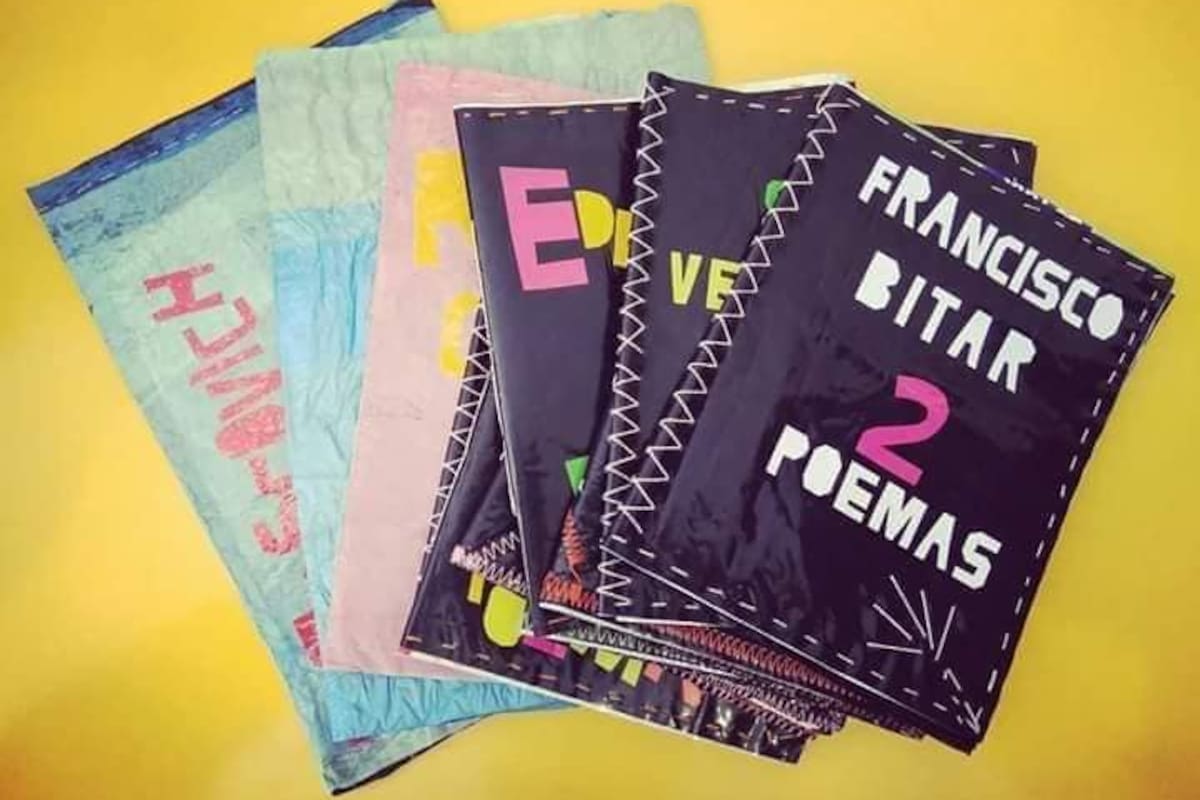 La editorial santafesina Ediciones Arroyo transforma cartones y sachets de leche en arte de tapa