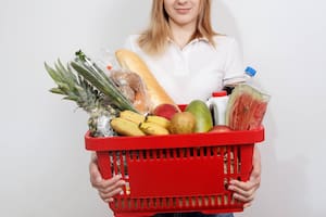 La elaboración de listas de compras y la planificación meticulosa de las comidas de la semana son tácticas fundamentales, según una experta