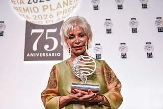 Debate y polémica en redes por el Premio Planeta para Isabel Allende