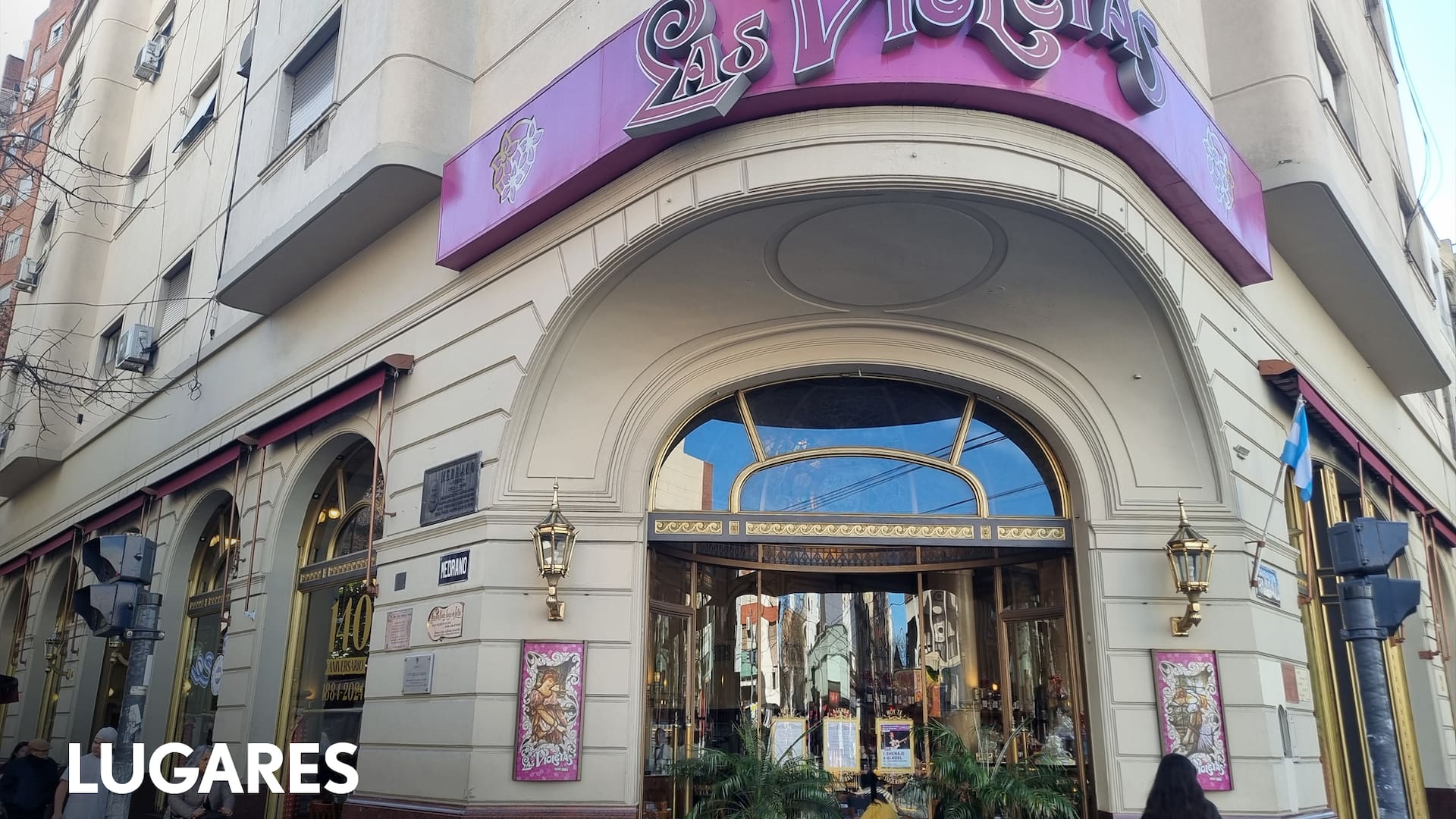 La emblemática esquina de Medrano y Av. RIvadavia