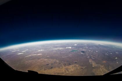 La emisión de dióxido de carbono es uno de los principales causantes del efecto invernadero. ¿Pero por qué?