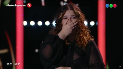 La emoción de Camila Pérez cuando se dieron vuelta Lali, Mau y Ricky y Ricardo Montaner (Foto: Captura de video)