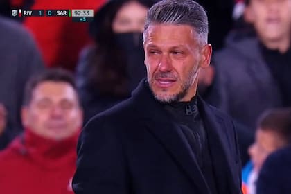 La emoción de Demichelis, en sus últimos minutos como DT de River