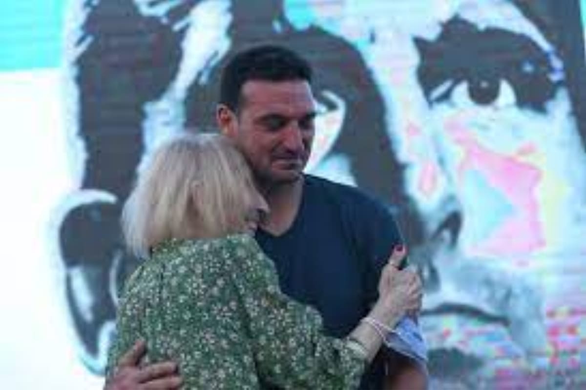 La emoción de Lionel Scaloni al escuchar a su maestra de primaria (Foto: Twitter)