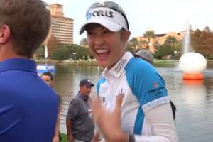 La emoción de Nelly Korda, por su foto con Tiger Woods