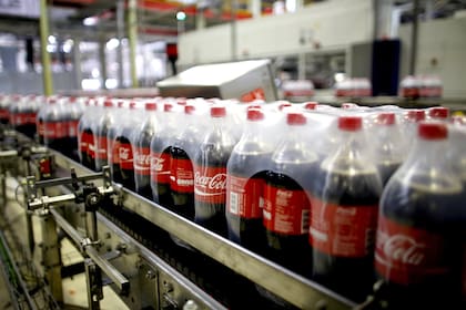 La empresa Coca Cola-Femsa pidió un procedimiento preventivo de crisis para la planta Alcorta, ubicada en el barrio de Pompeya.