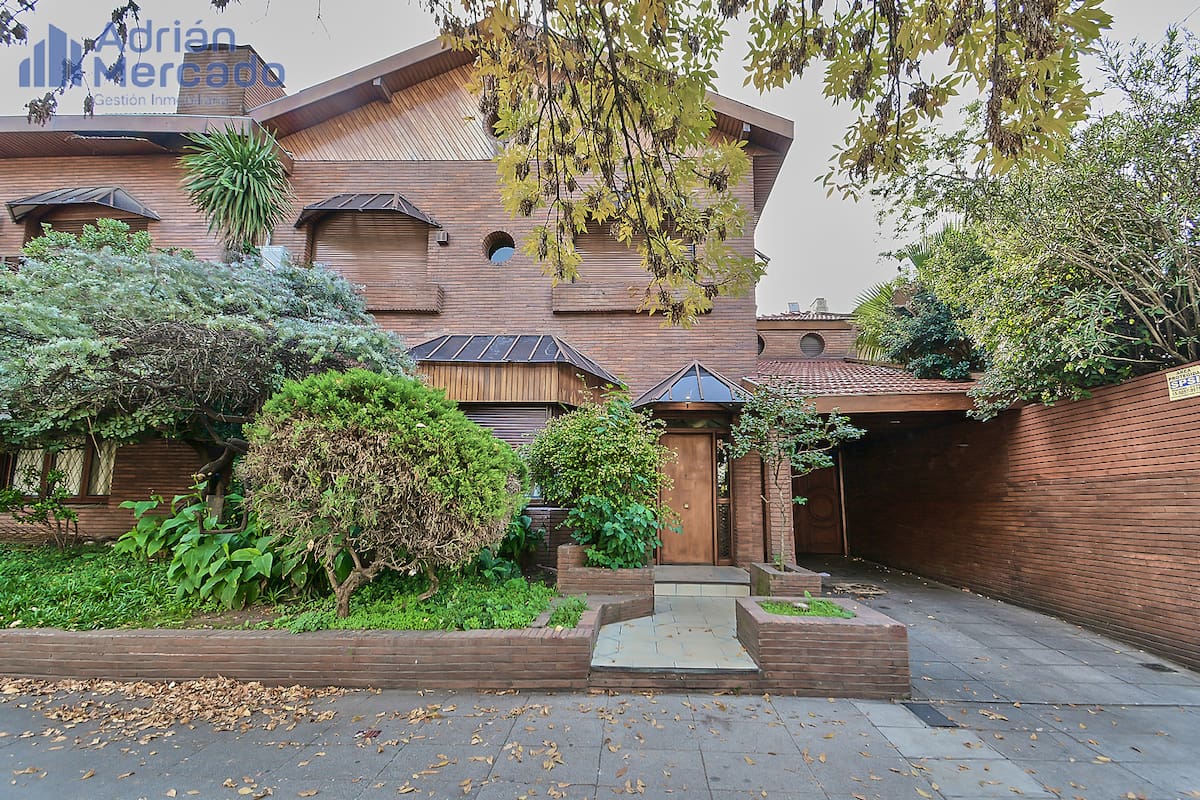 La empresa encargada de subastar la casa confirmó que hay una intención de compra