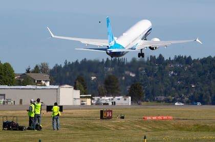 La empresa incorporará catorce aviones Boeing 737 de la familia MAX hasta 2027