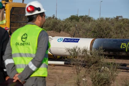 La empresa Oldelval, de la cual las propias productoras son accionistas, terminó las ampliaciones de transporte del oleoducto que conecta la cuenca neuquina con Bahía Blanca, que pasó de tener una capacidad de 400.000 a 540.000 barriles diarios