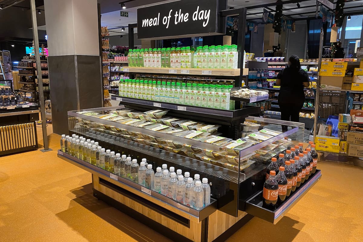 La empresa Pyme IMS (International Merchandising Solutions S.A) diseña exhibidores para alimentos y los exporta a 30 destinos