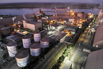 La empresa que opera la planta quedó bajo sospecha de operaciones irregulares