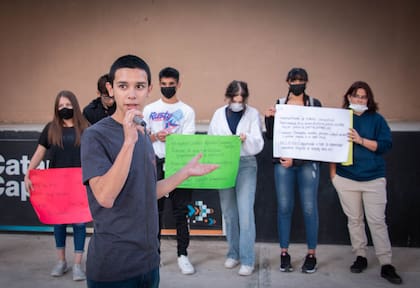 La encuesta sobre consumo de sustancias que hizo el municipio es parte de un programa que busca reforzar los lazos comunitarios para prevenir adicciones. Foto: Municipalidad de San Fernando del Valle de Catamarca