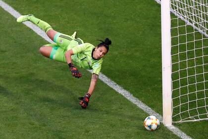 La enorme atajada de Vanina Correa en el penal ante Inglaterra