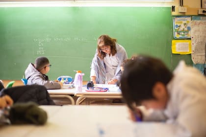 La enseñanza es un instrumento indispensable para la transmisión cultural y el desarrollo del pensamiento crítico