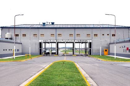 La entrada a la carcel de Ezeiza
