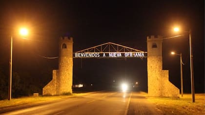 La entrada a Nueva Germania