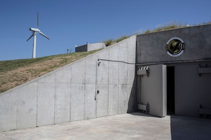 La entrada de Survival Condo, un búnker de supervivencia en Kansas, Estados Unidos