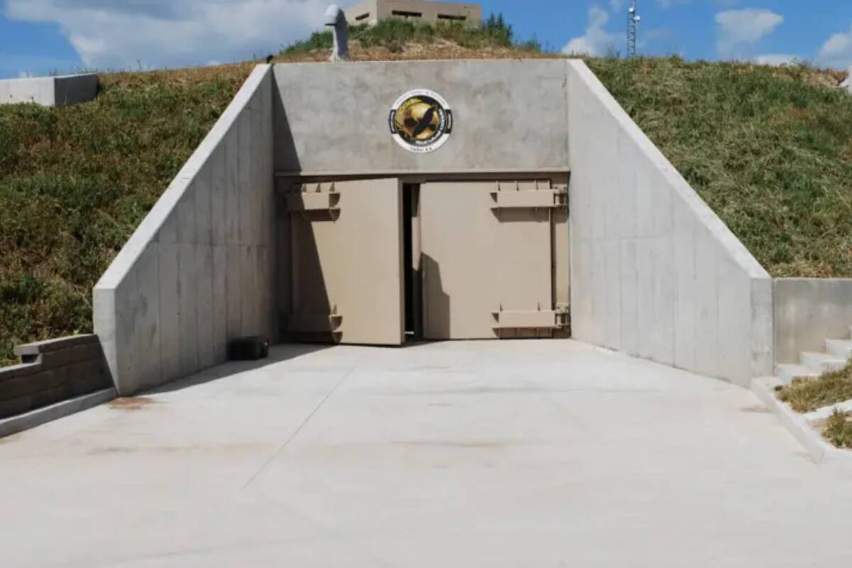 La entrada del búnker de lujo