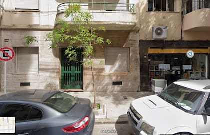 La entrada del edificio de Recoleta donde un hombre se atrincheró