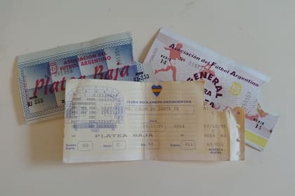 La entrada oficial de aquel partido emblemático entre Boca y Colón del 7/10/95, cuando Maradona volvió al Xeneize (archivo del autor)