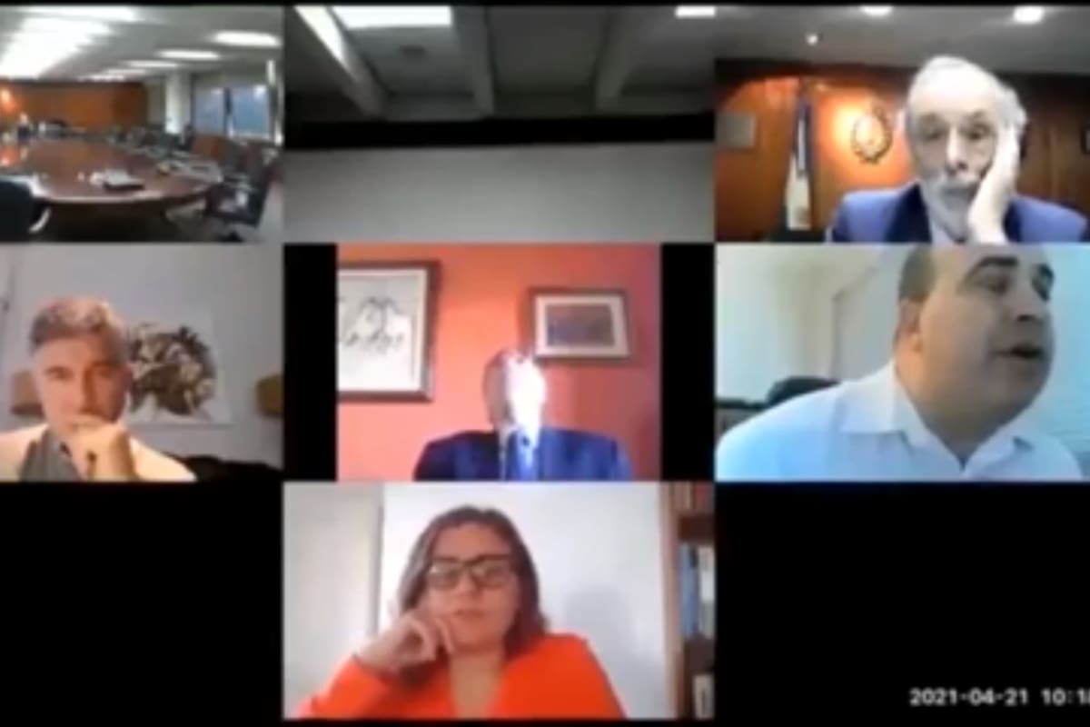 La entrevista del candidato a juez frente ante miembros del Consejo de la Magistratura