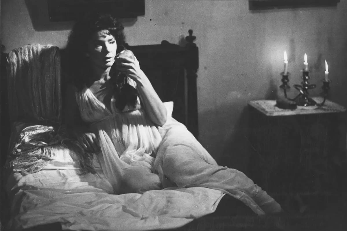 La epidemia que afectó a Buenos Aires en el siglo XIX fue llevada al cine. "Fiebre amarilla" se estrenó en marzo de 1982. En la imagen su protagonista Graciela Borges.