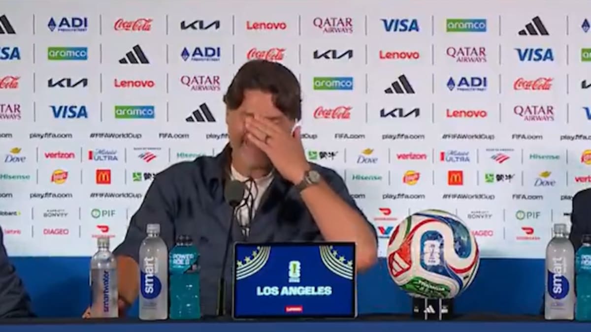 Mauricio Pochettino no pudo contener la risa por el español forzado de un periodista y generó polémica en las redes - LA NACION