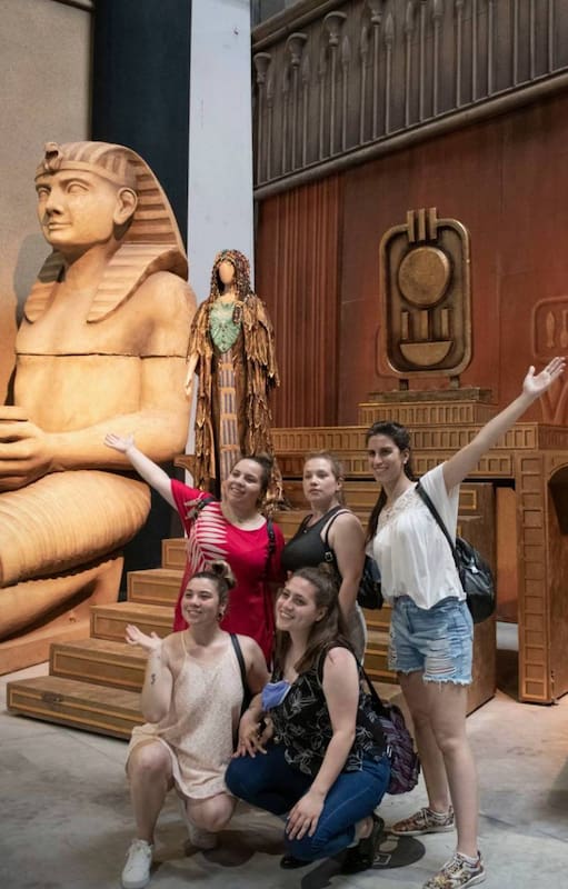 La escenografía de Aida es la preferida para las selfies en el Colón Fabrica.