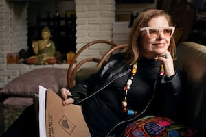 La escritora Alina Diaconú.