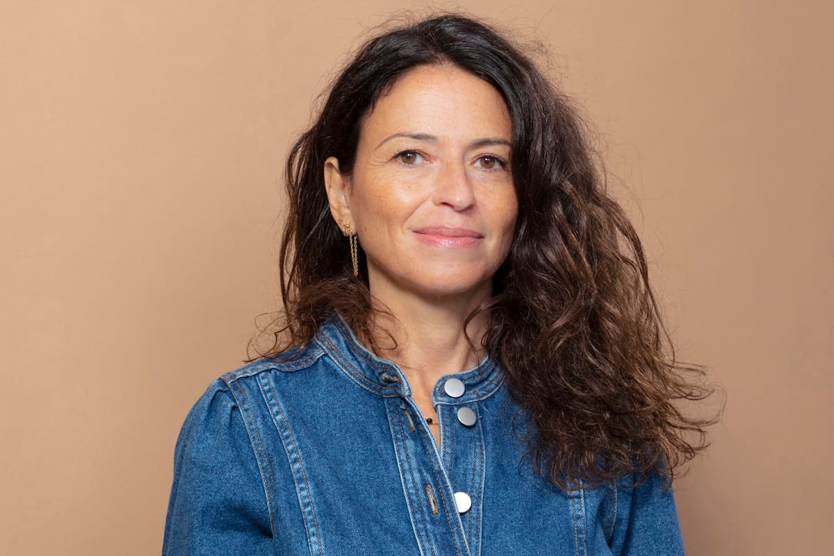 La escritora francesa Karine Tuil
