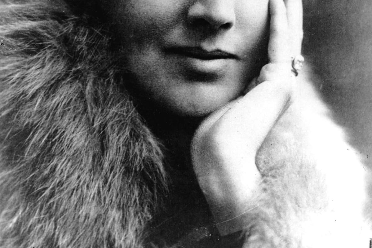 La escritora inglesa Virginia Woolf