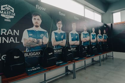 La escuadra de Levitán, con Mateo “Buggax” Aroztegui como Top-Lane, Manuel “Pancake” Scala como jungla, Nicolás “TopLop” Marinoni como Mid-Lane, Brandon “Nothing” Merlo en el carril inferior y con Pedro Luis “Lyonz” Peralta como support