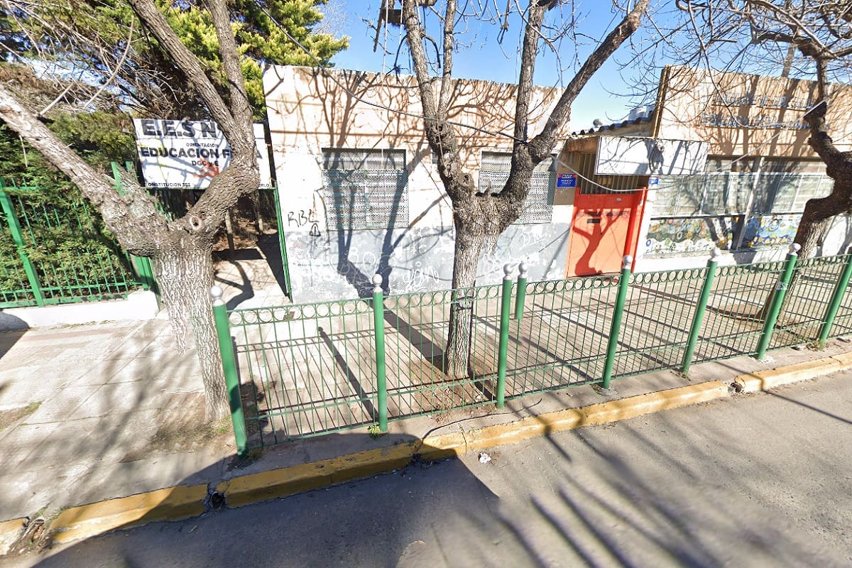 La escuela de educación media 22 de Merlo