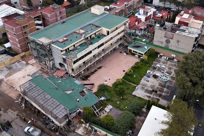 La escuela Enrique Rebsamen dañada por el terremoto de 2017, que afectó varios estados mexicanos
