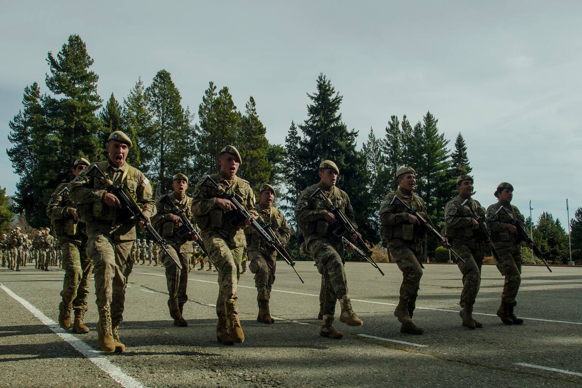 La Escuela Militar de Montaña quedó sujeta a un litigio de alto voltaje político