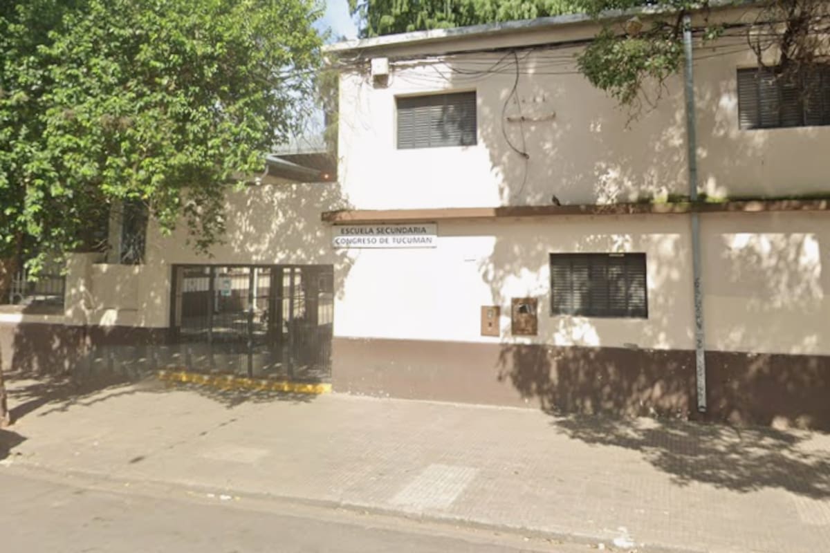 La escuela queda sobre calle Congreso en San Miguel de Tucumán